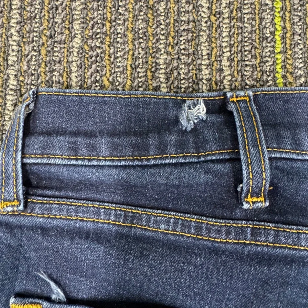 Levi 506 Straight Leg Jeans Mens 40x32 Dark Wash Blue Excellent Denim Pants